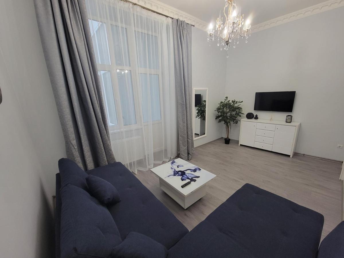 Warm & Cozy Apartment In The Heart Of Historical إلفيف المظهر الخارجي الصورة